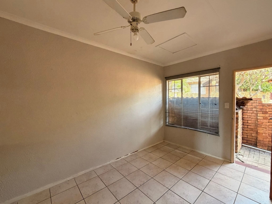 3 Bedroom Property for Sale in Safari Gardens North West